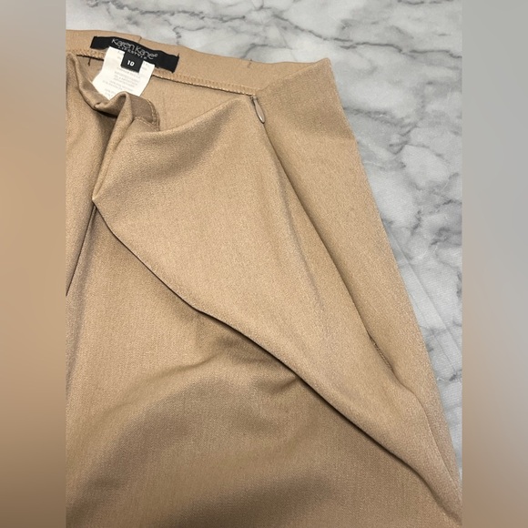 Karen Kane Lifestyle Tan Cuffed Ankle Trouser Stretch Workwear Size 10 - Picture 9 of 9